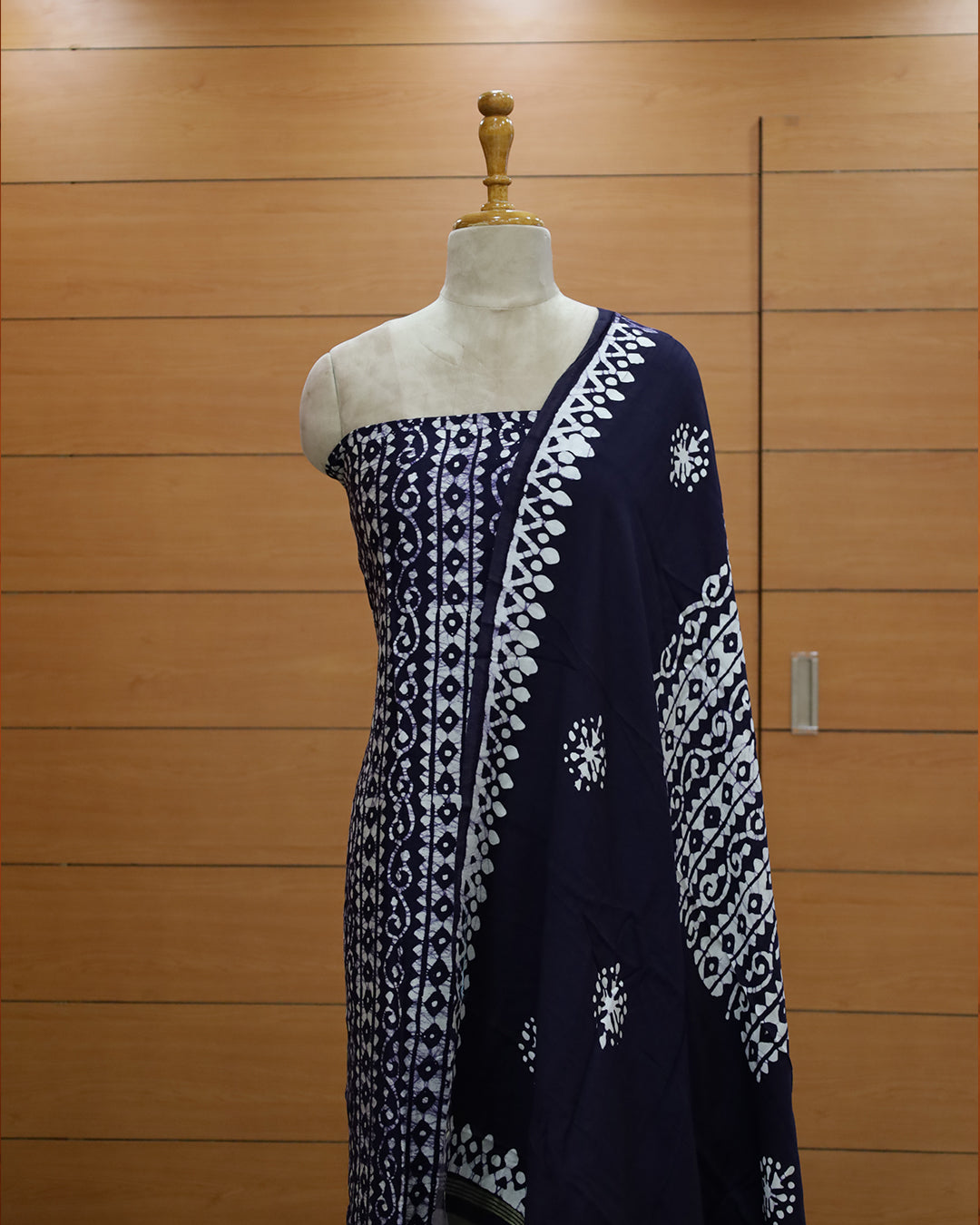 Women's Unstitched Salwar Suit - 1328