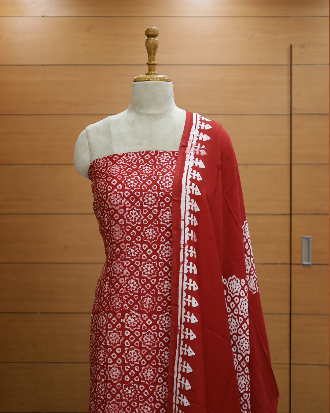 Women's Unstitched Salwar Suit - 1328