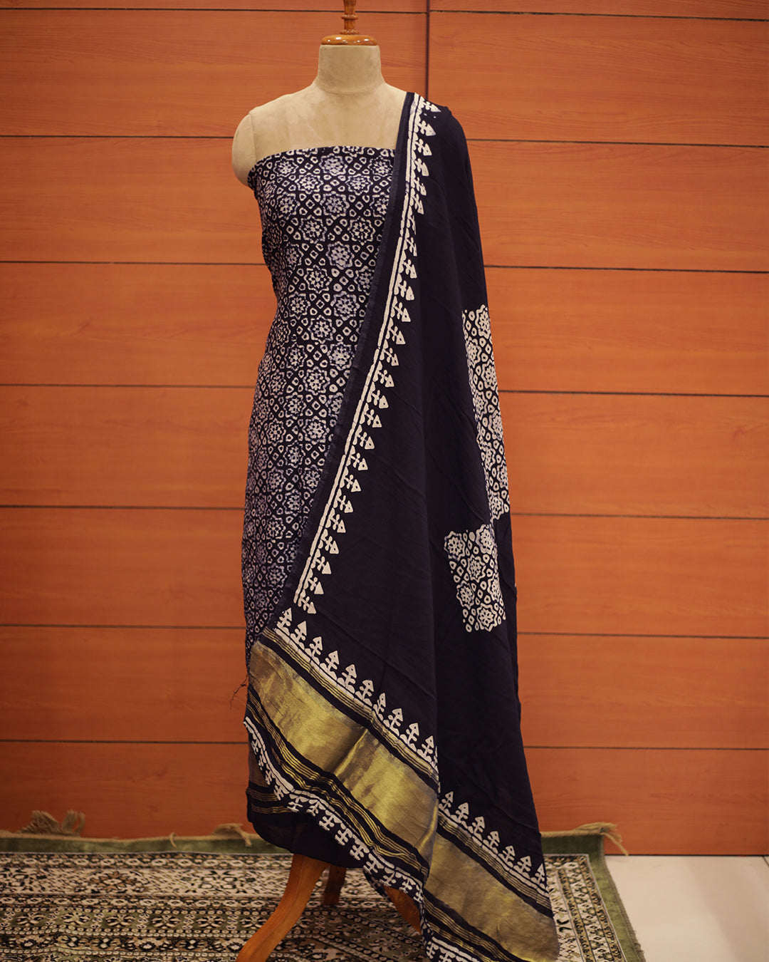 Women's Unstitched Salwar Suit - 1328