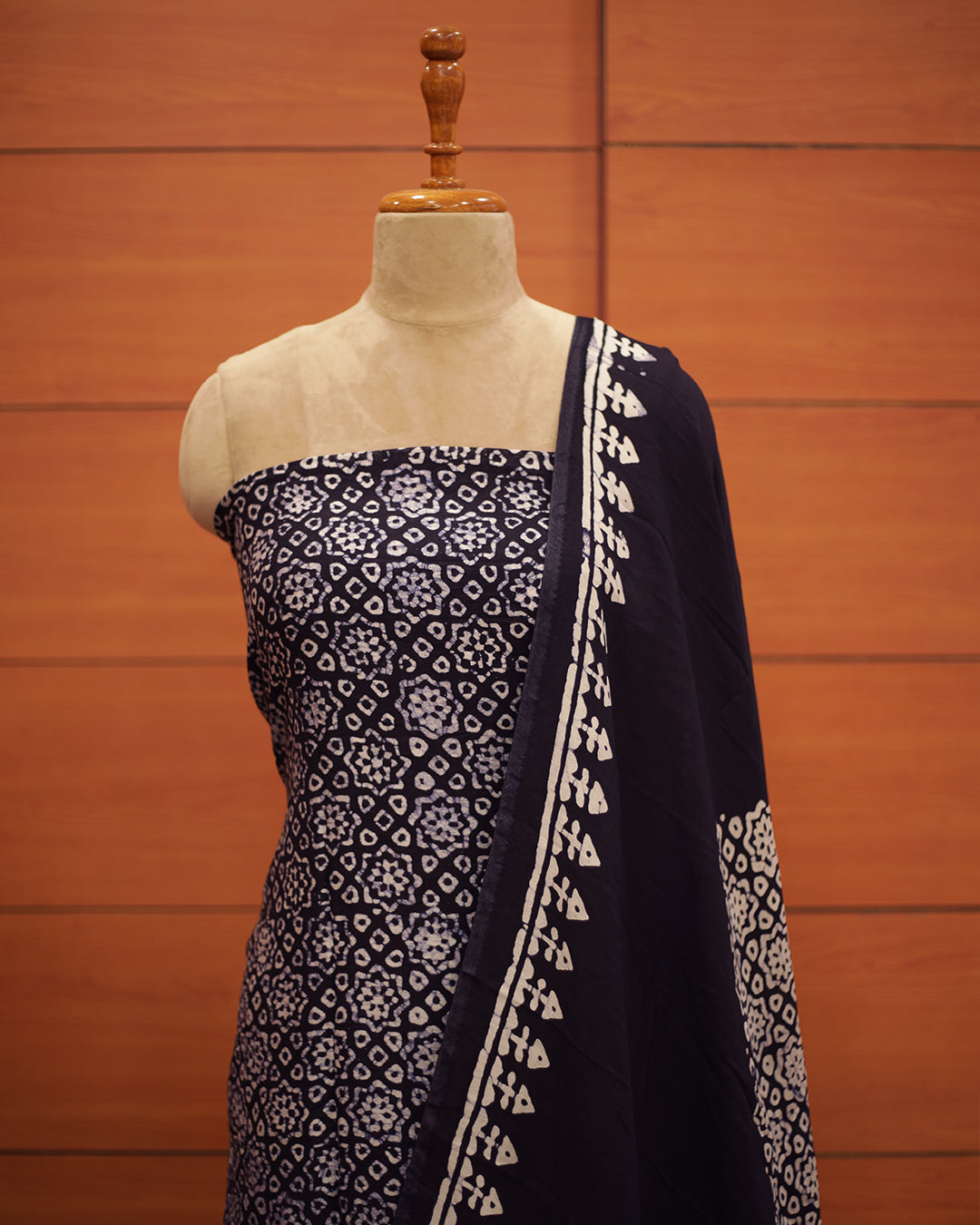 Women's Unstitched Salwar Suit - 1328
