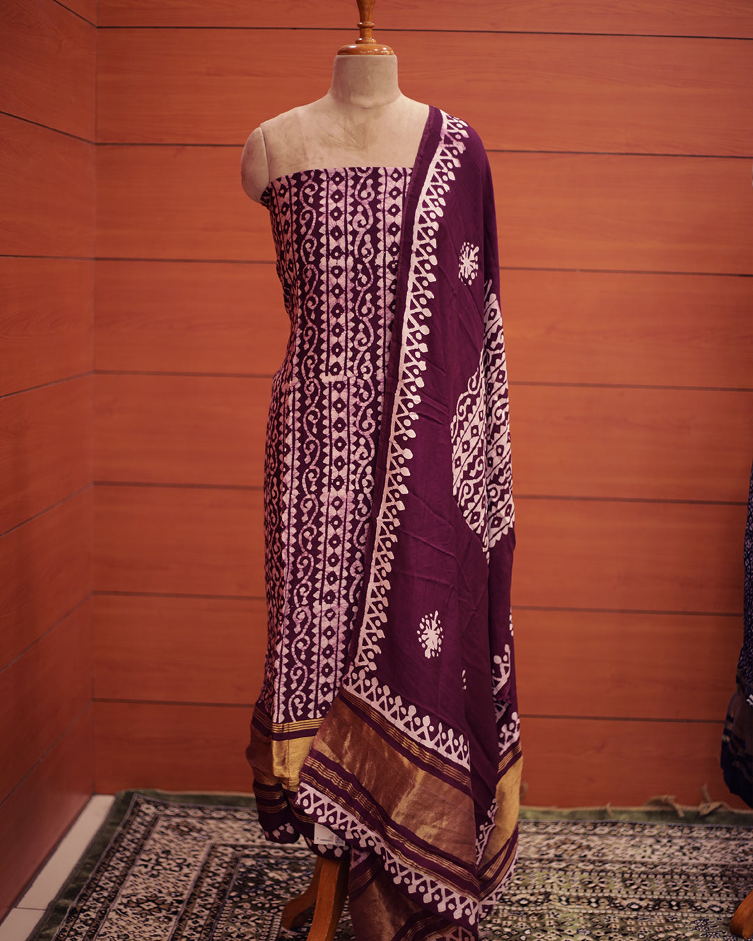 Women's Unstitched Salwar Suit - 1328