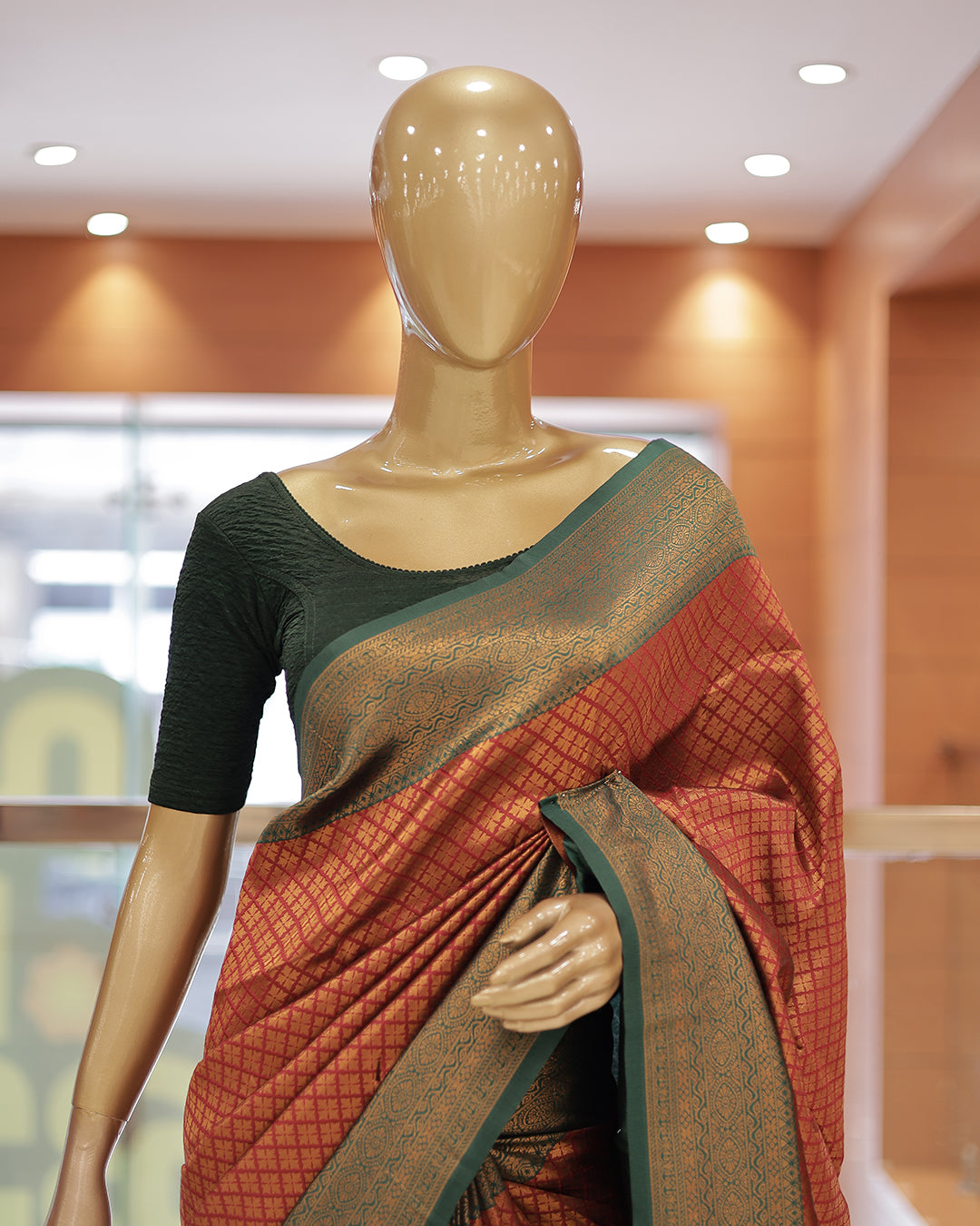 Womens Semi SIlks Brocade Saree -G355