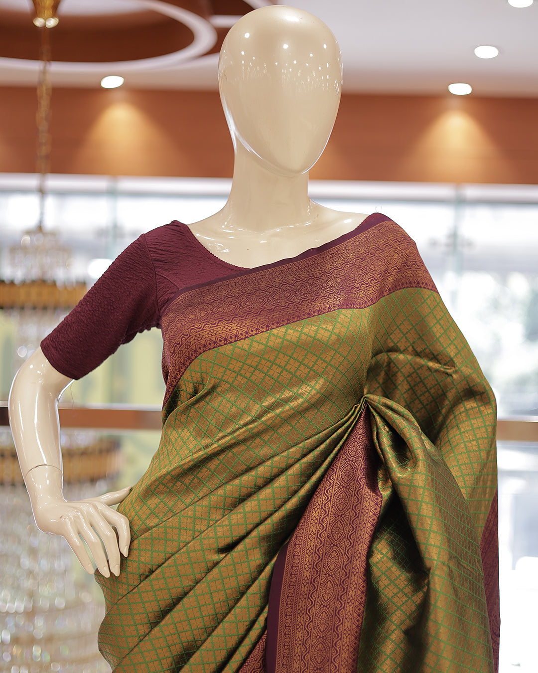 Womens Semi SIlks Brocade Saree -G355