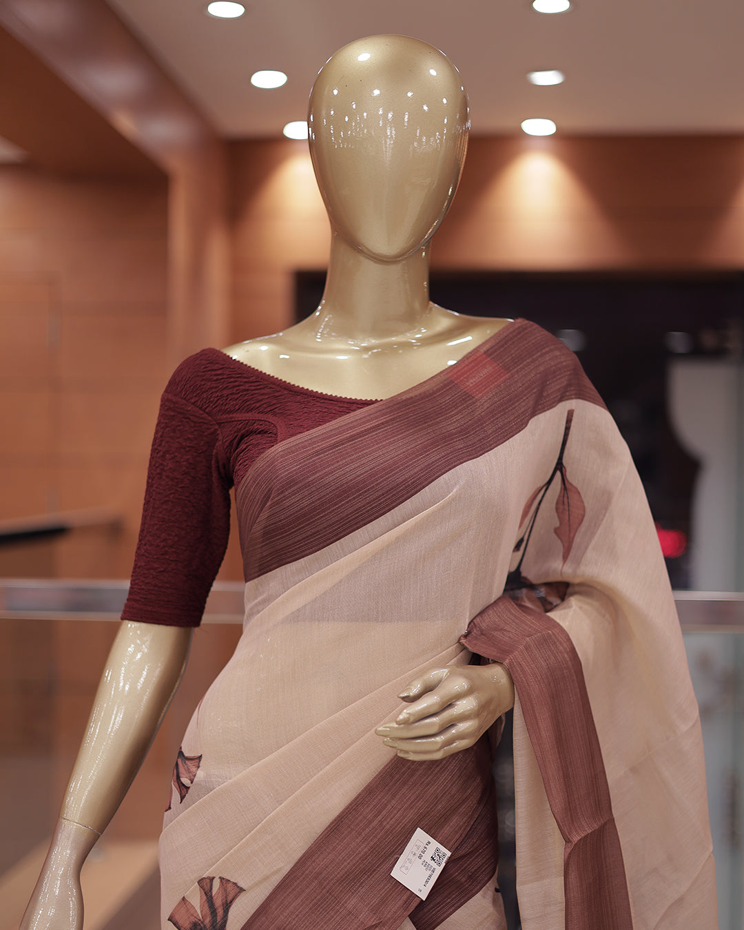 Women's Tissue Saree with Floral Digital Print & Tassel Border-G368