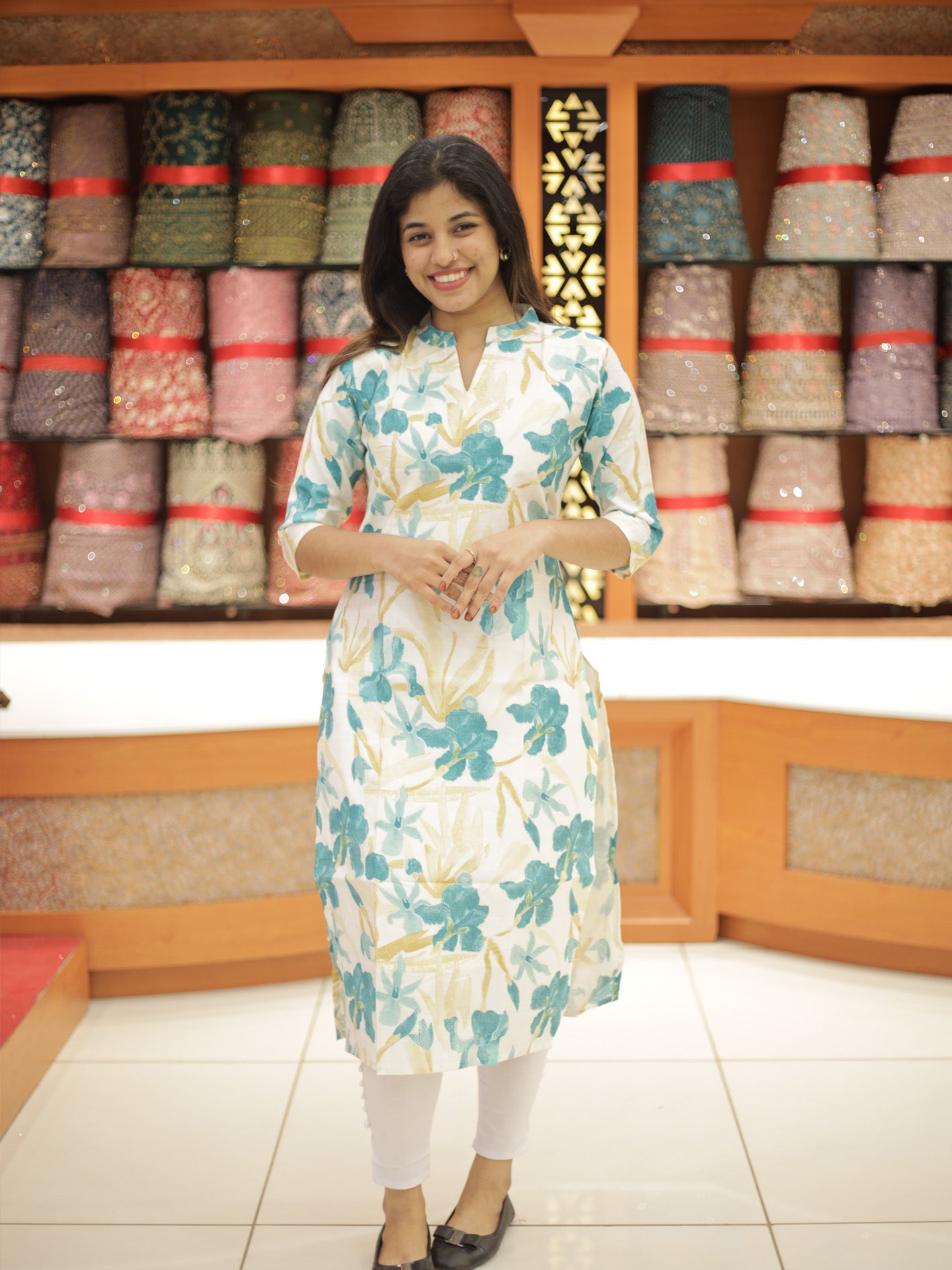 Women's FLoral Printed Slited Kurthi- 1295