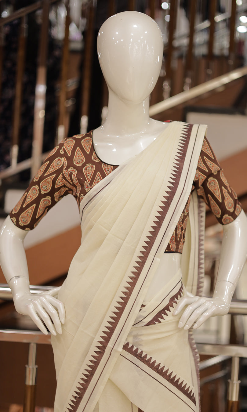 Womens Set um Mund Onam Special Puliyilakara - G359