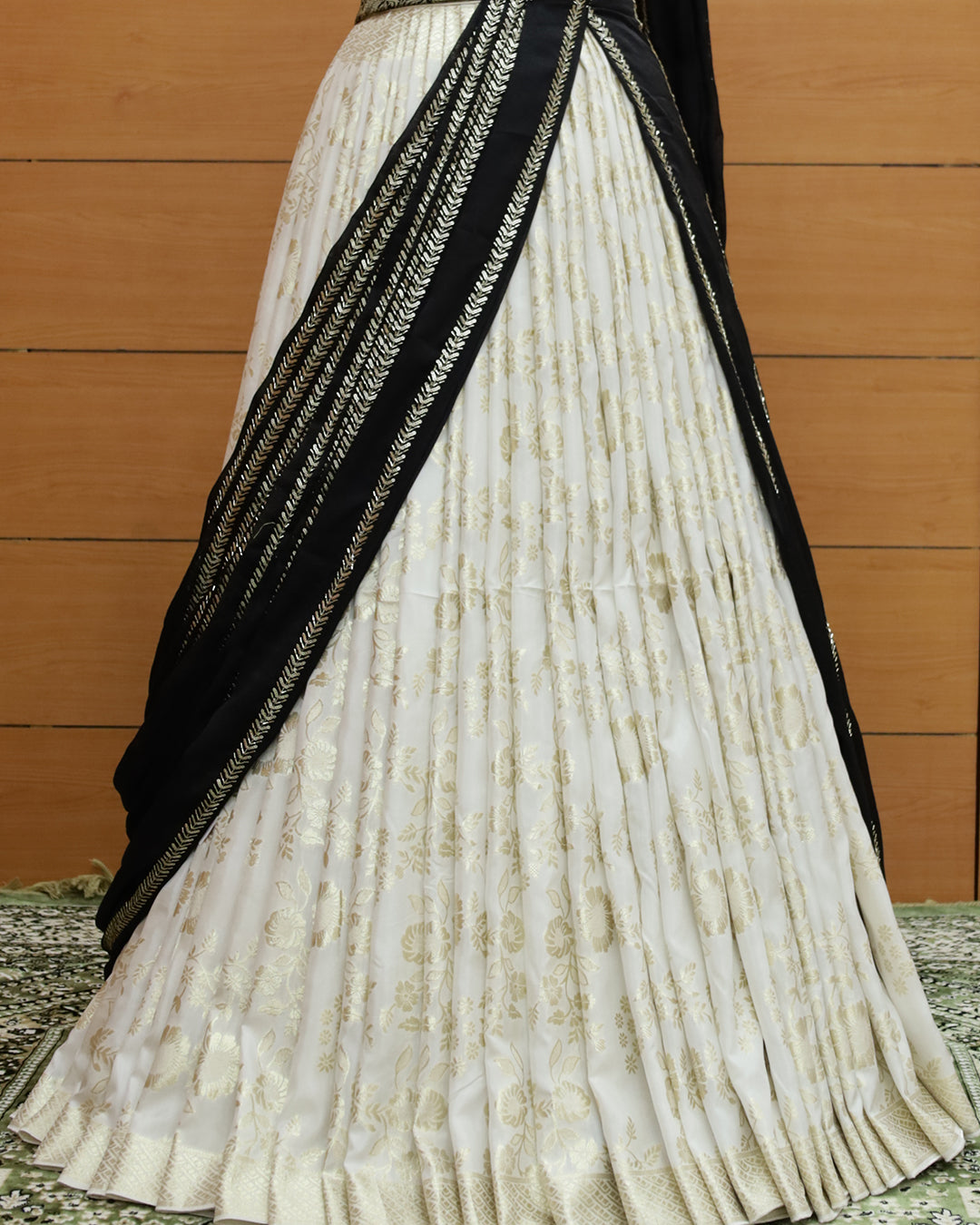 Dola Silk Fabric-G213