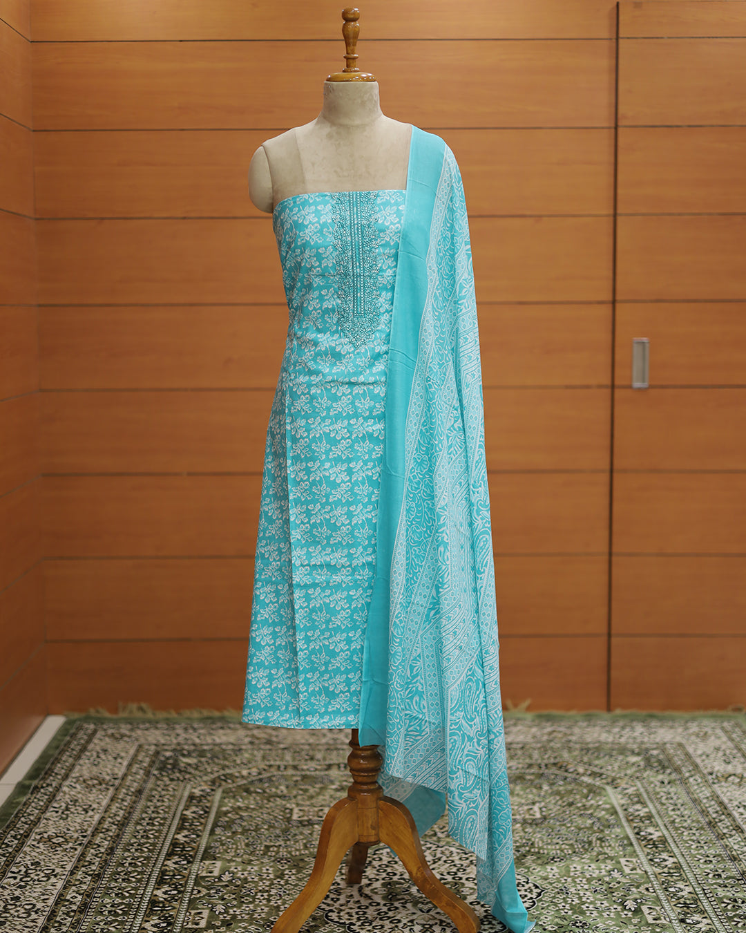 Women's Unstitched Salwar Suit -G295