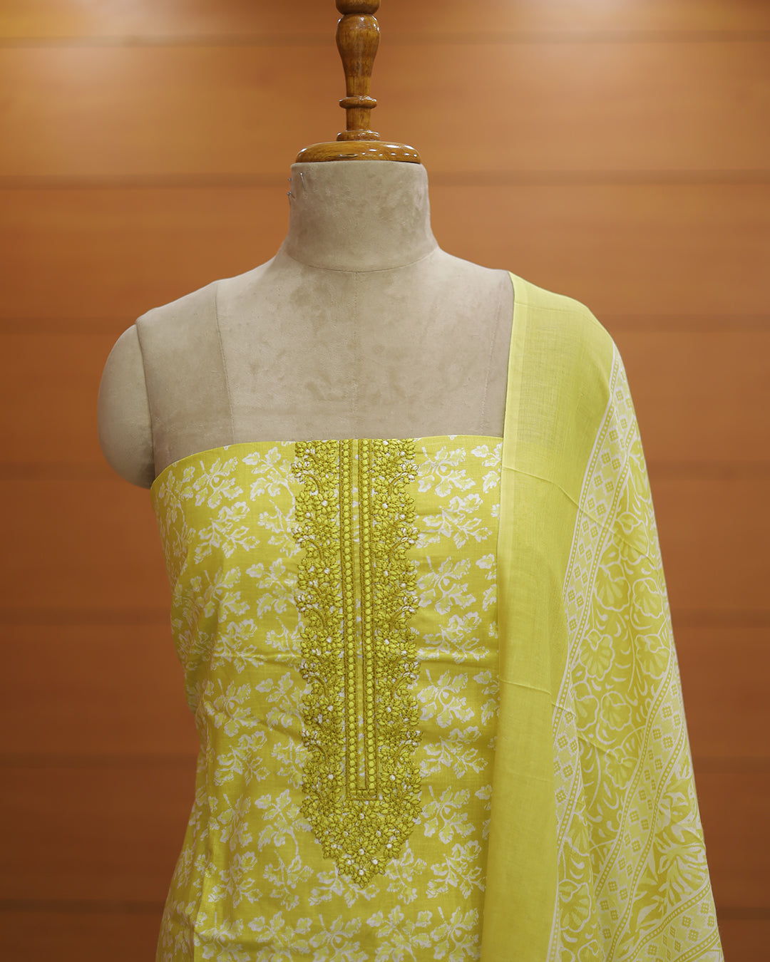 Women's Unstitched Salwar Suit -G295