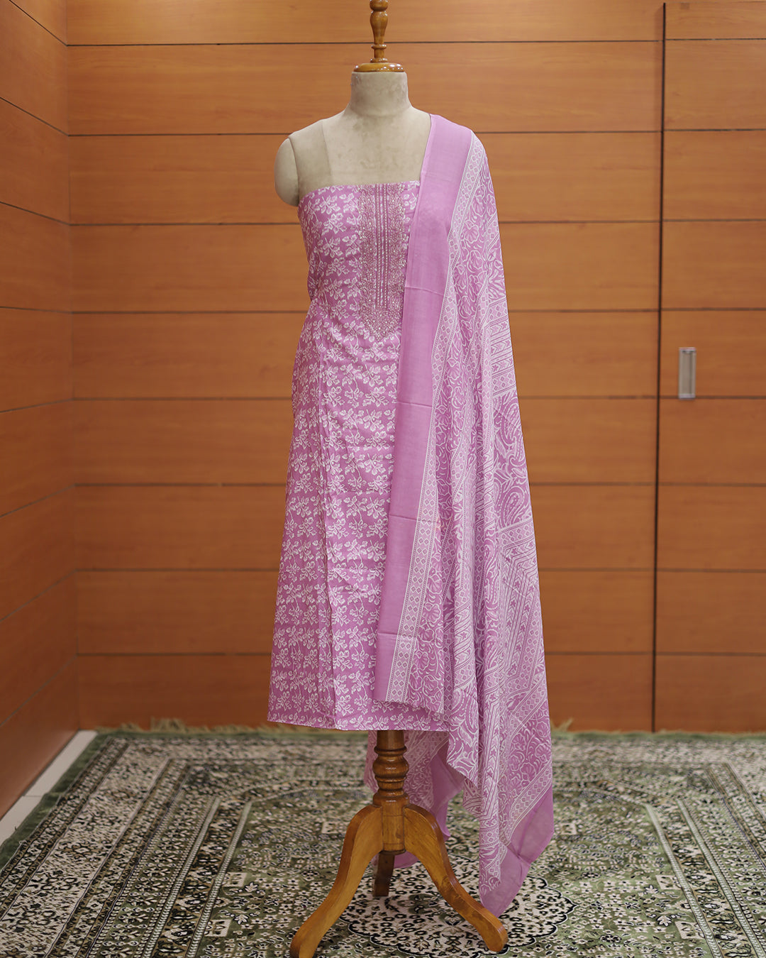 Women's Unstitched Salwar Suit -G295
