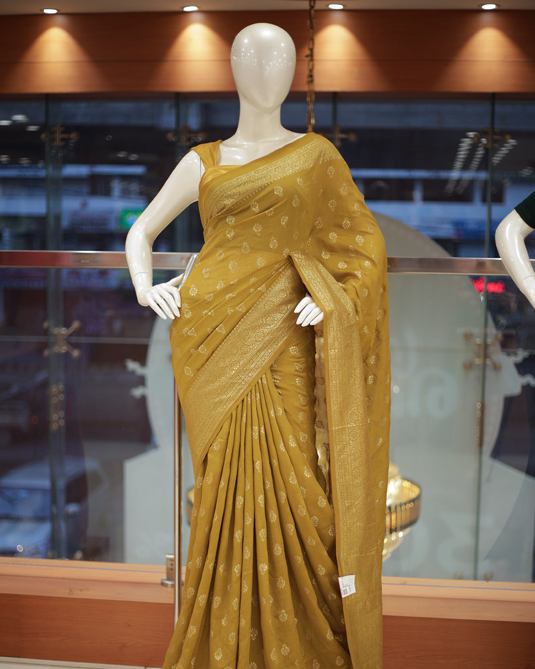 Women’s Vichithra Silk Saree-1451 (pre Order)