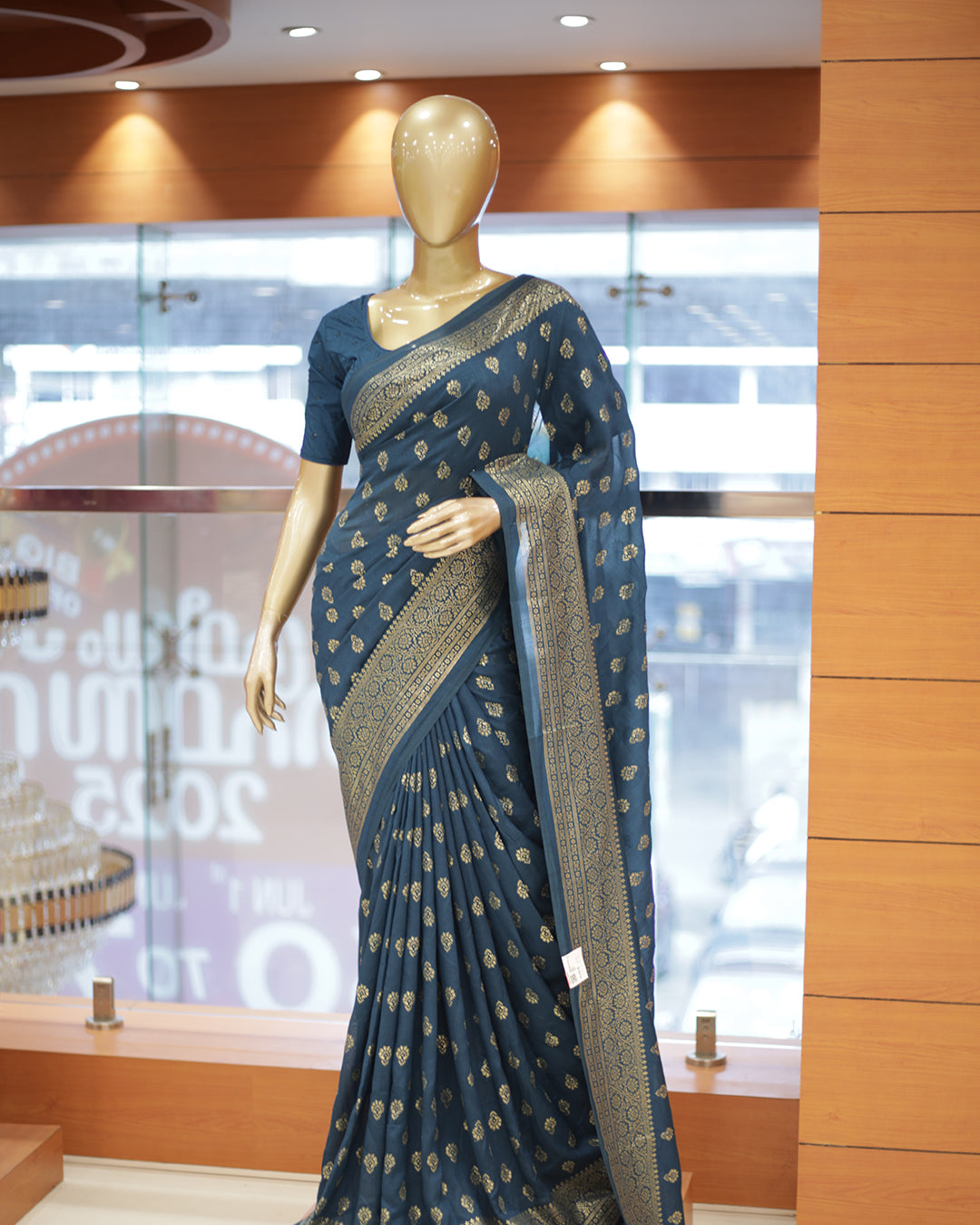 Women’s Vichithra Silk Saree-1451 (pre Order)