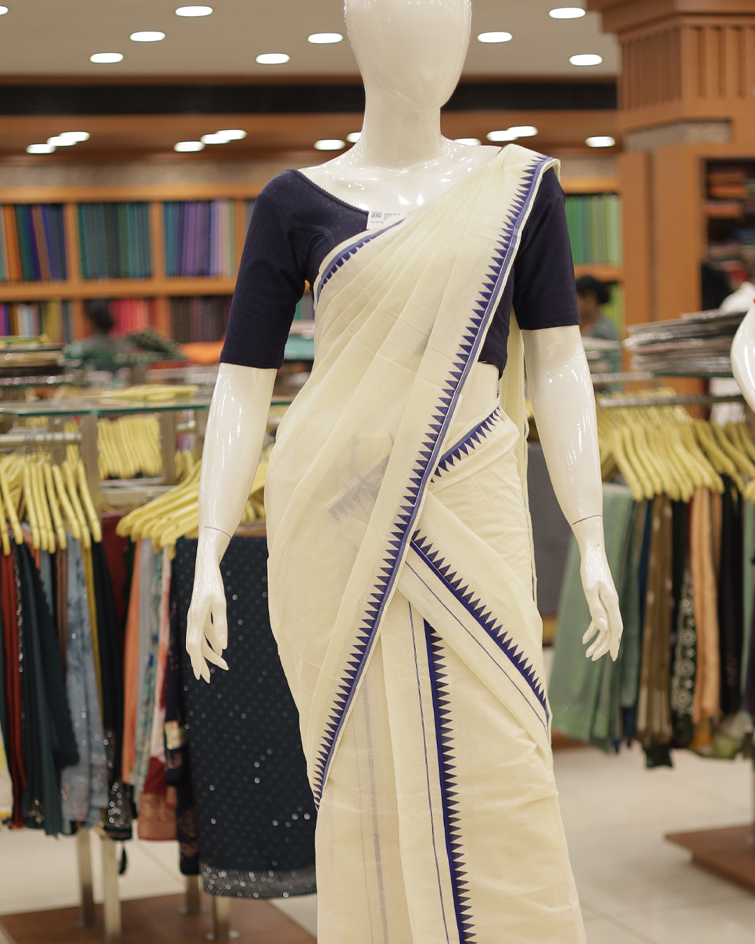 Womens Set um Mund Onam Special Puliyilakara - G359