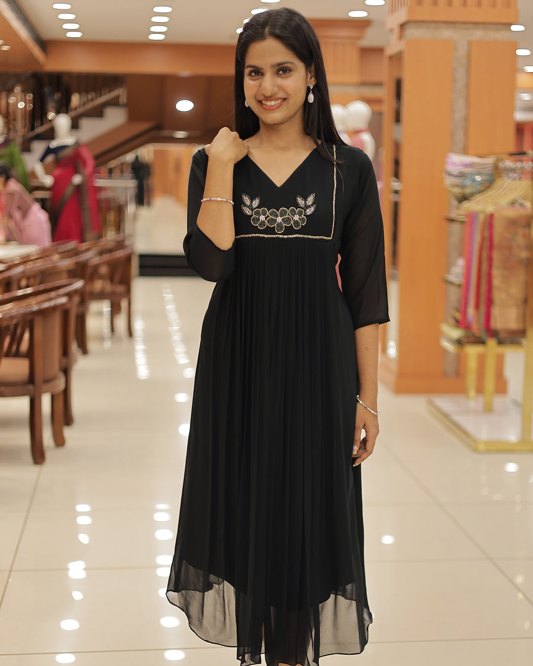 Women's A-line Georgette Kurti - R405