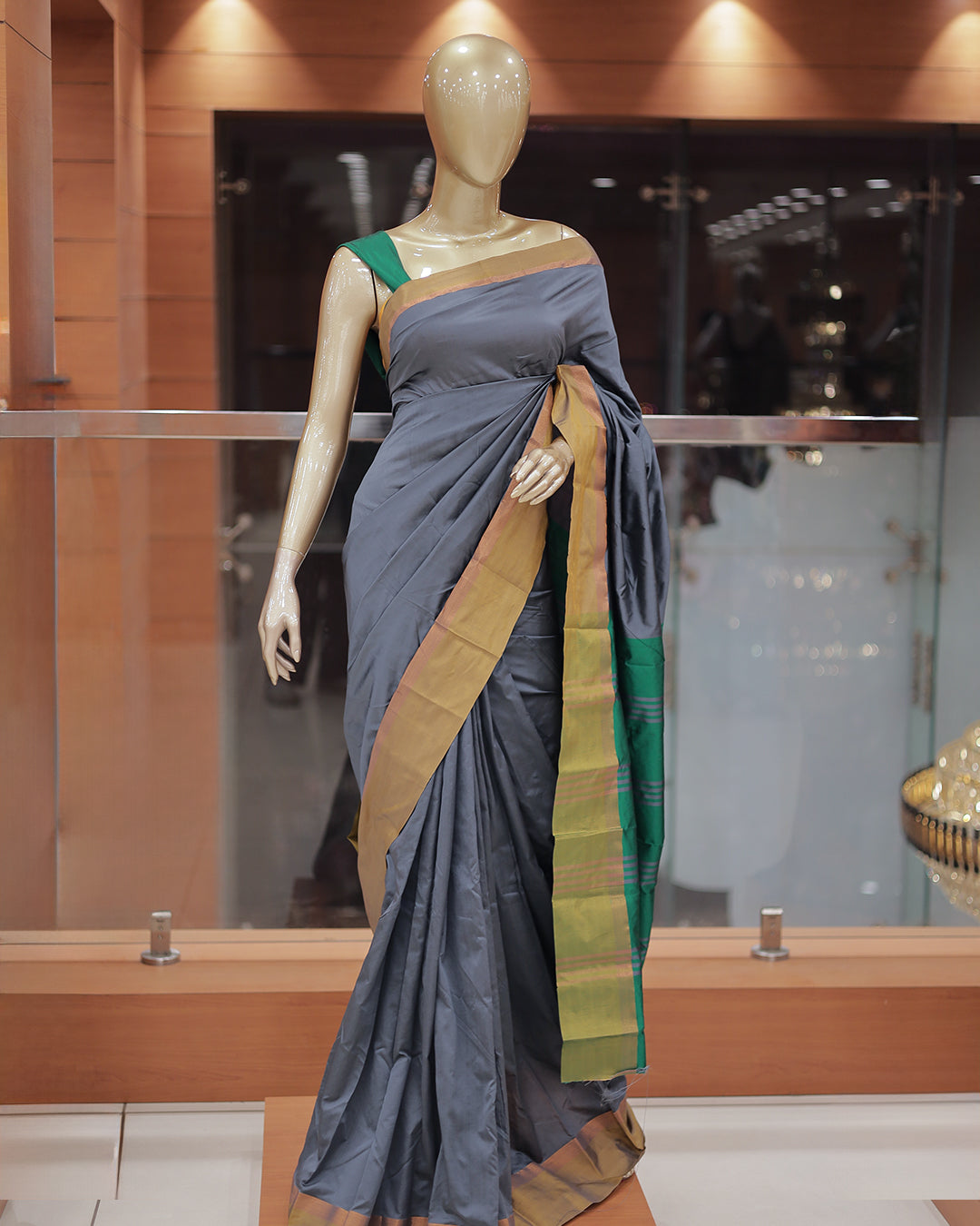Arani Silk Plain Saree -R414