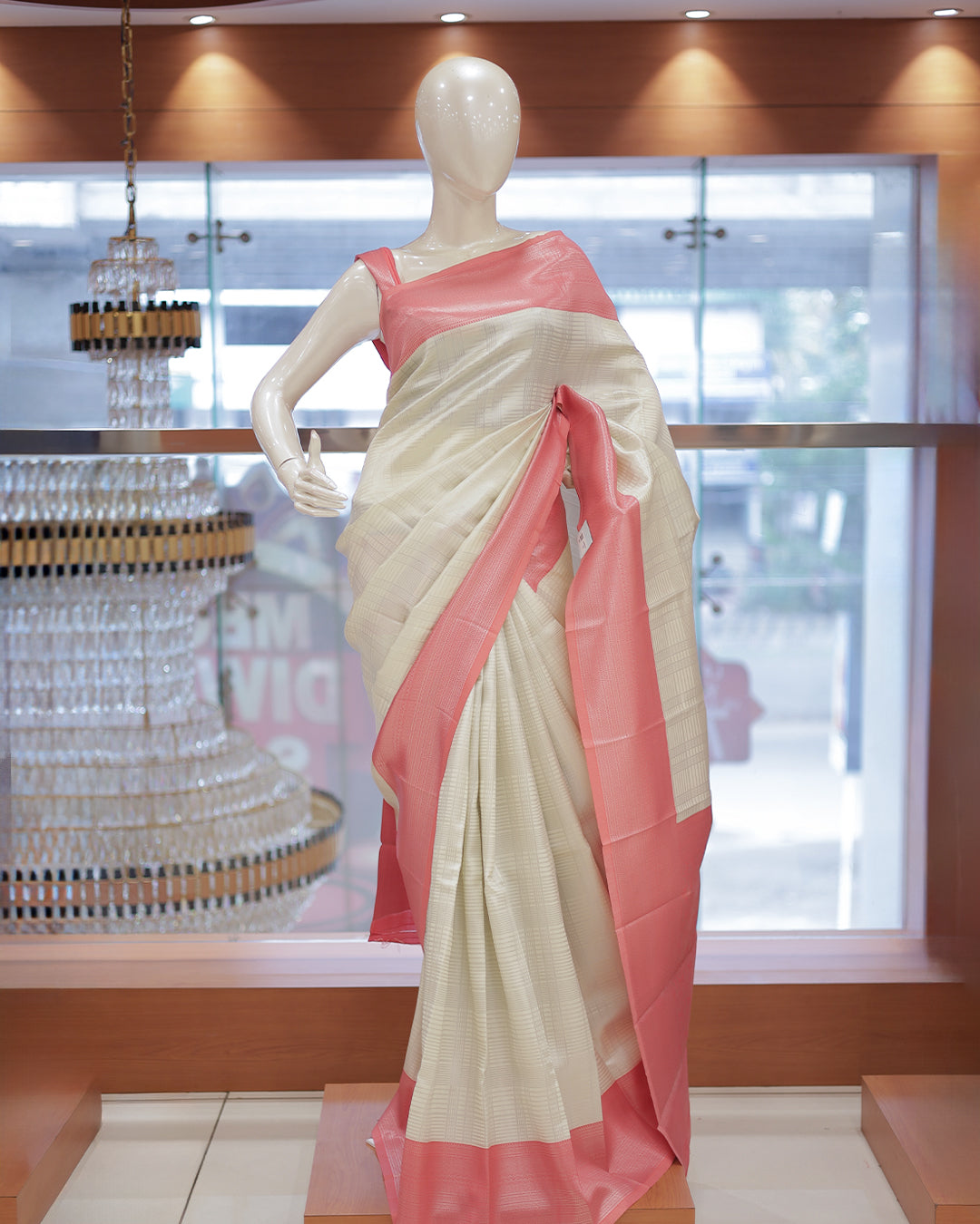 Womens Contrast Semi Silk Saree - R424