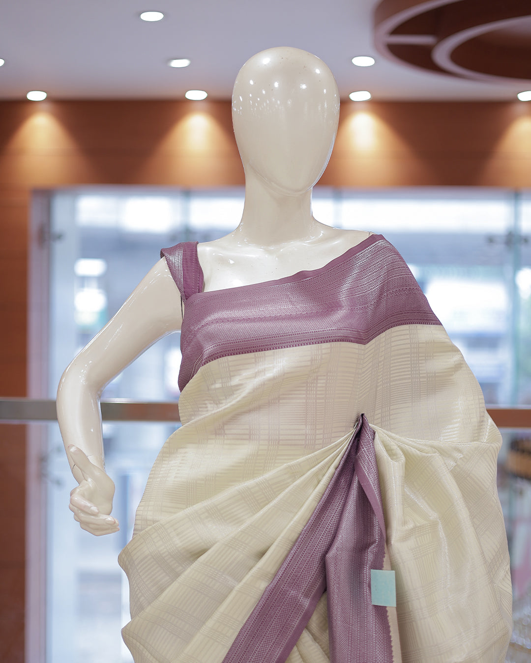 Womens Contrast Semi Silk Saree - R424