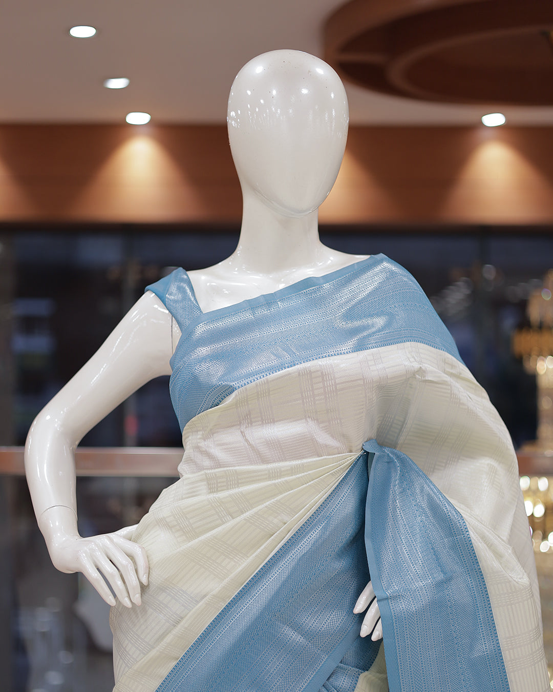 Womens Contrast Semi Silk Saree - R424
