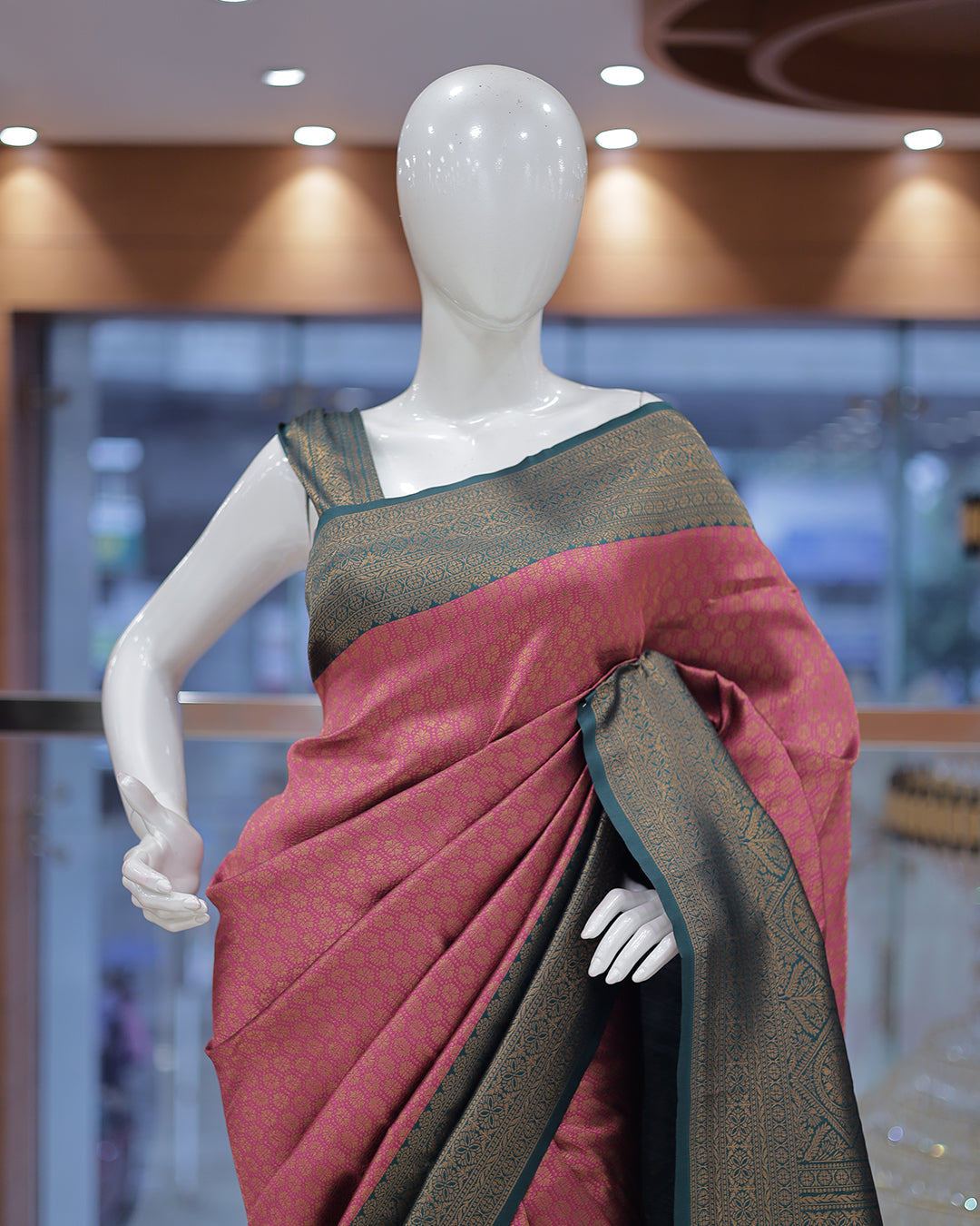 Womens Brocade Silks Saree - R428