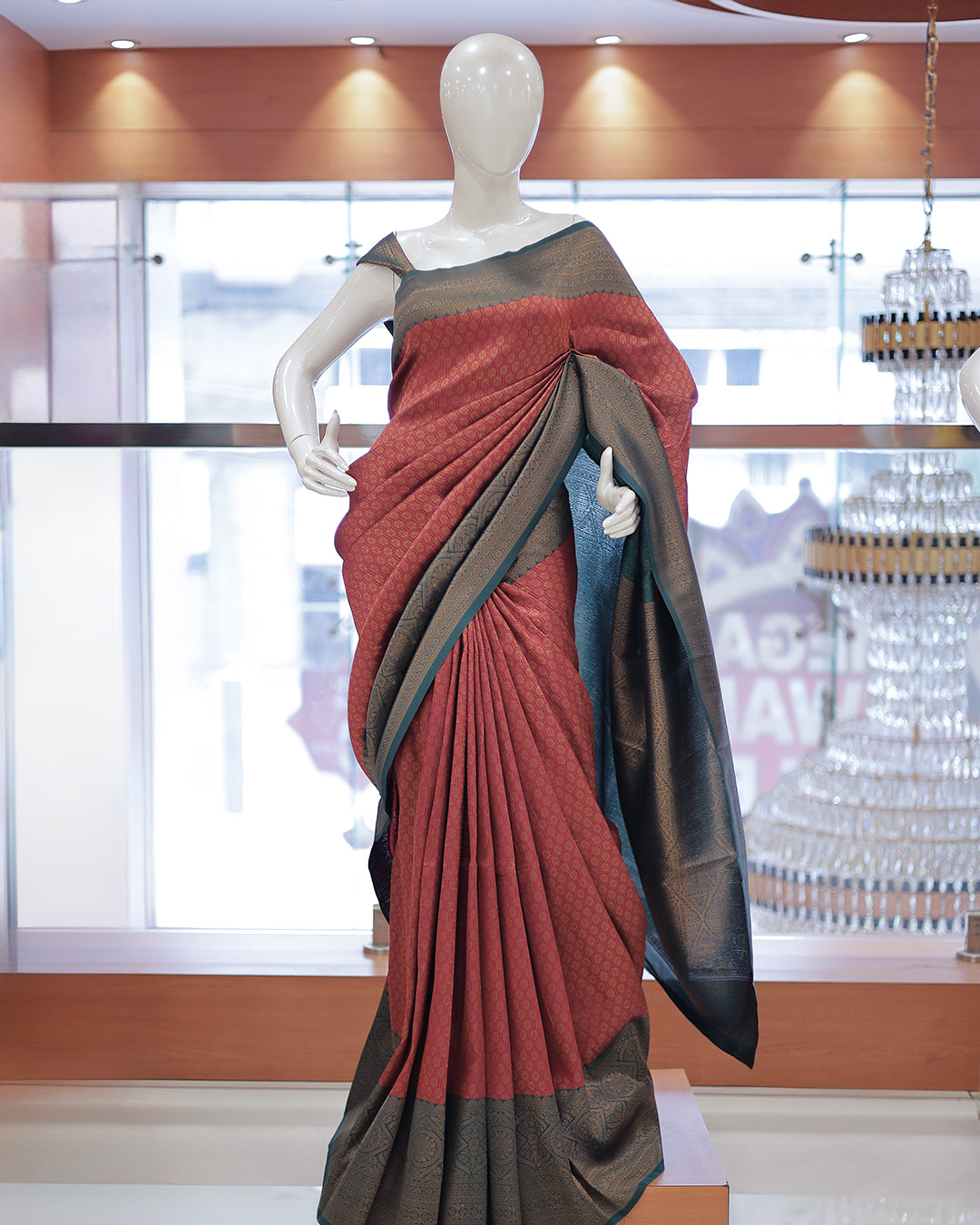 Womens Brocade Silks Saree - R428