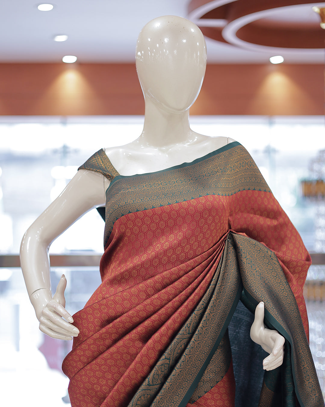 Womens Brocade Silks Saree - R428