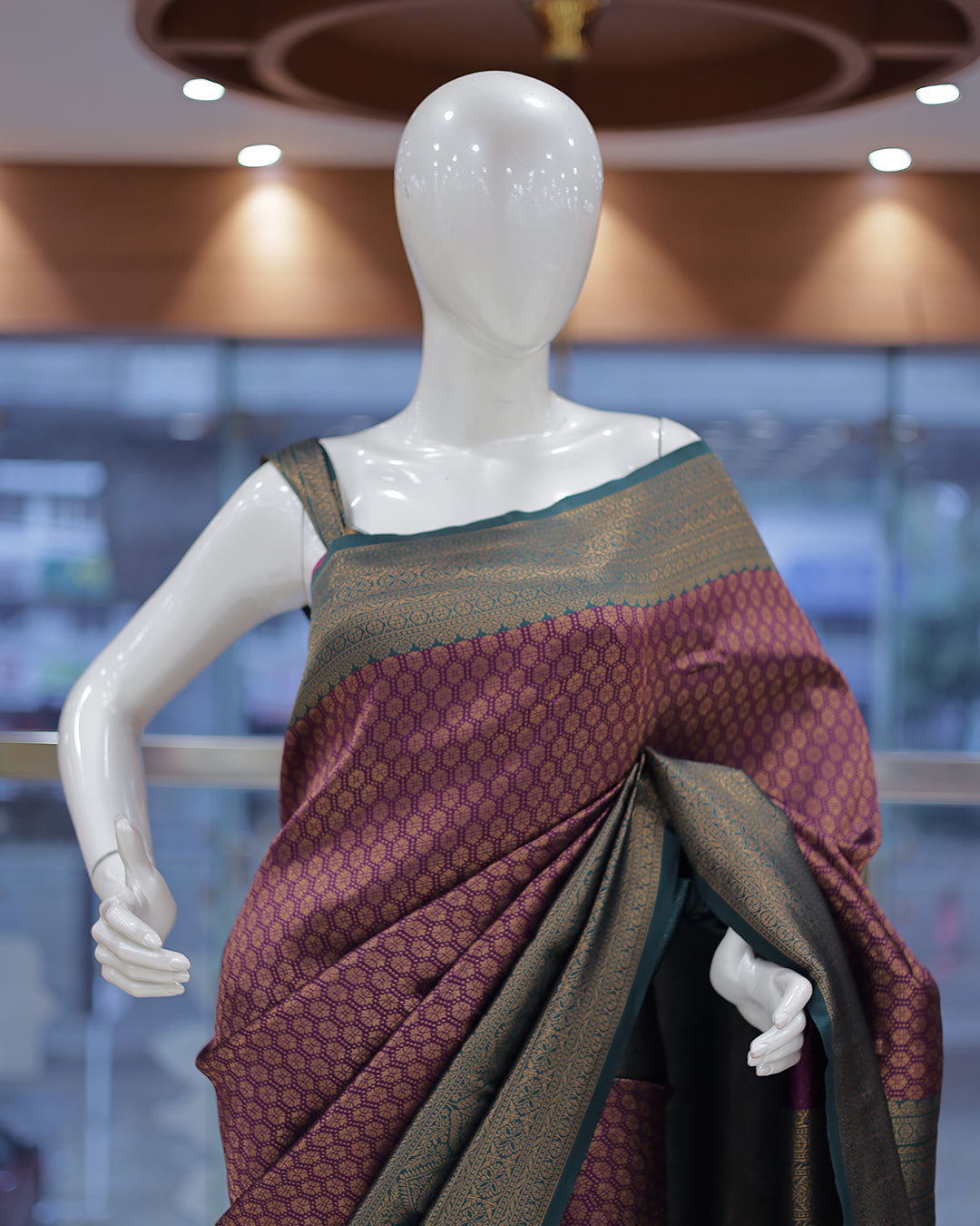 Womens Brocade Silks Saree - R428