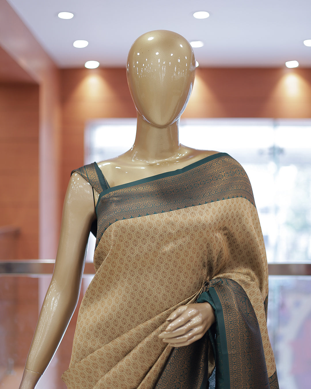 Womens Brocade Silks Saree - R428