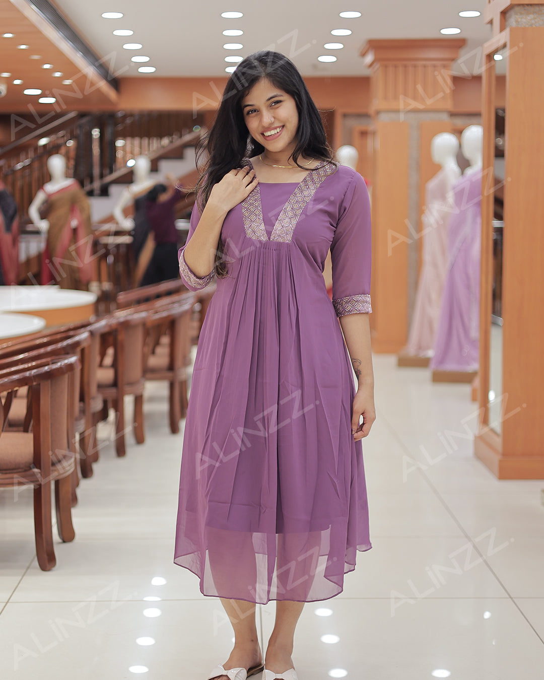 Women's Georgette A-Line Top with V-Neck Patch Work - R468