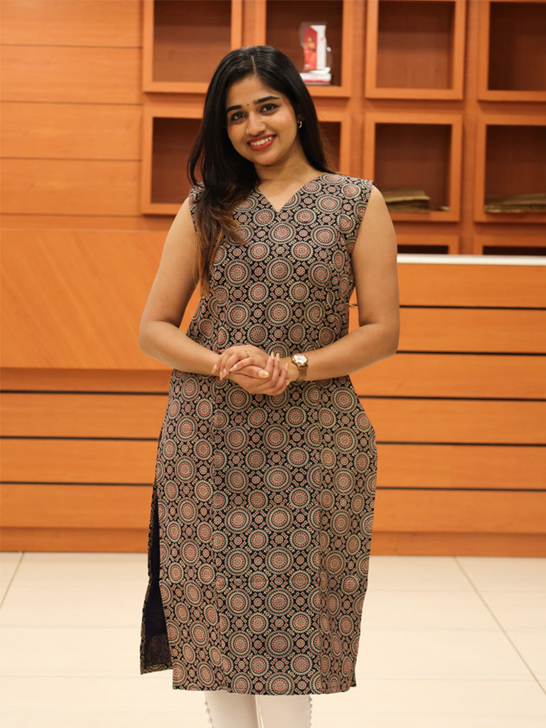 Women's Ajrakh Print Kurti - 1131