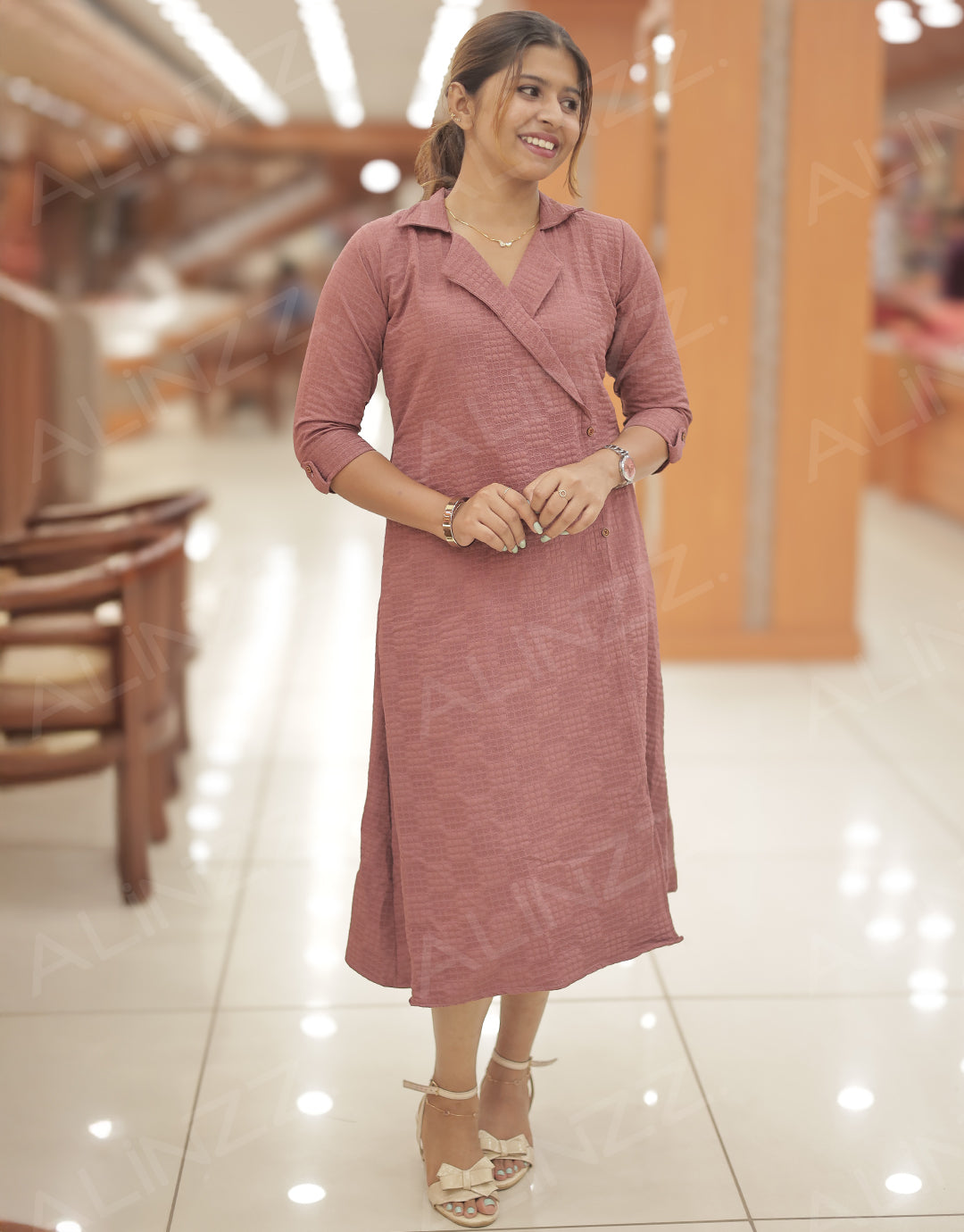 Womens Wrap Style Square Checks Kurti - R475