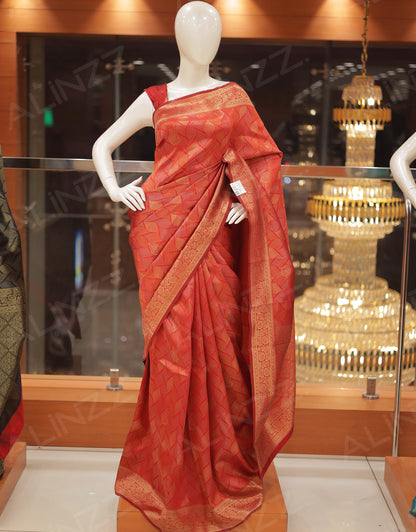 Brocade Fabric Wavy Lines Design Saree – R430