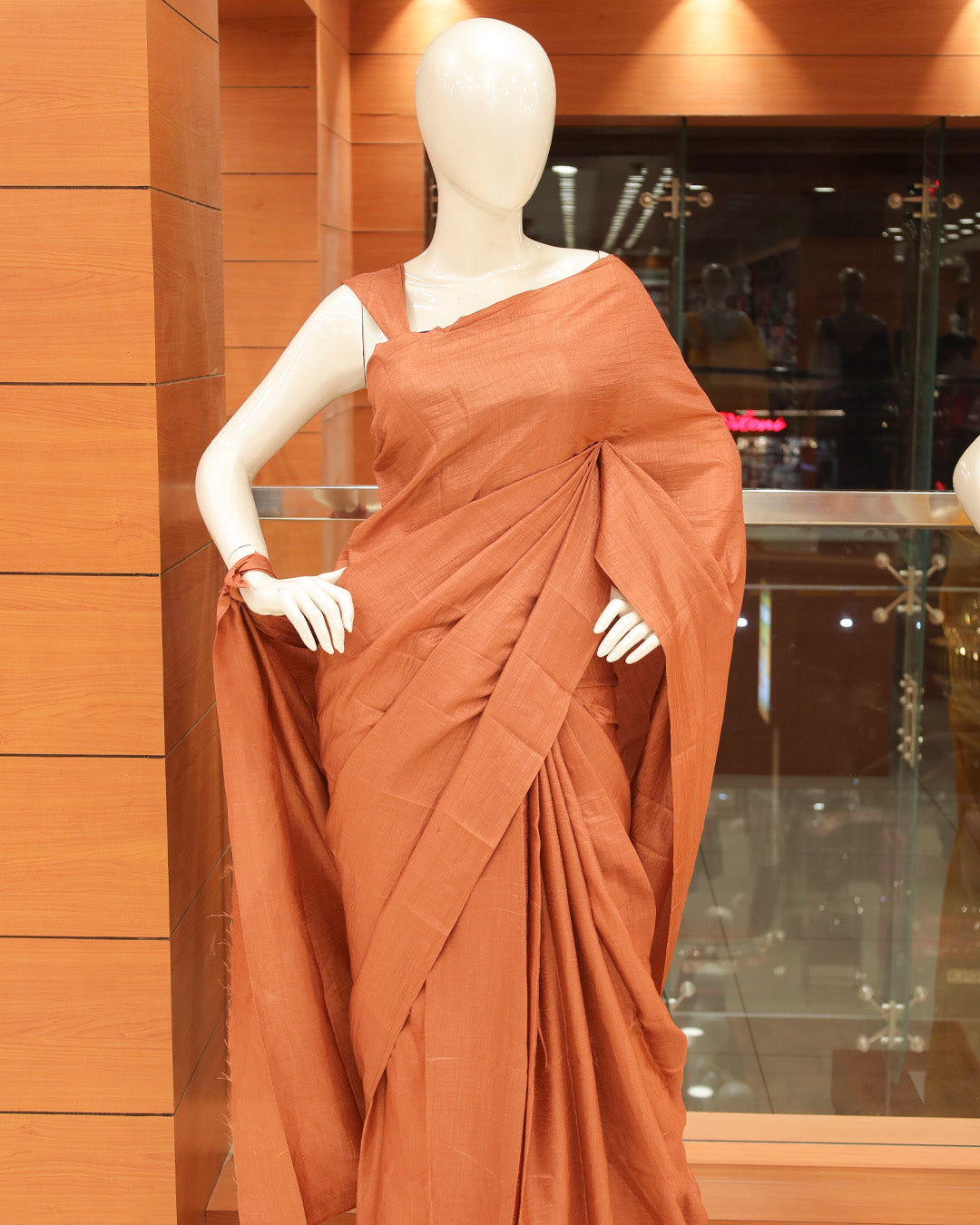Plain Vichitra Silk Saree - 1134