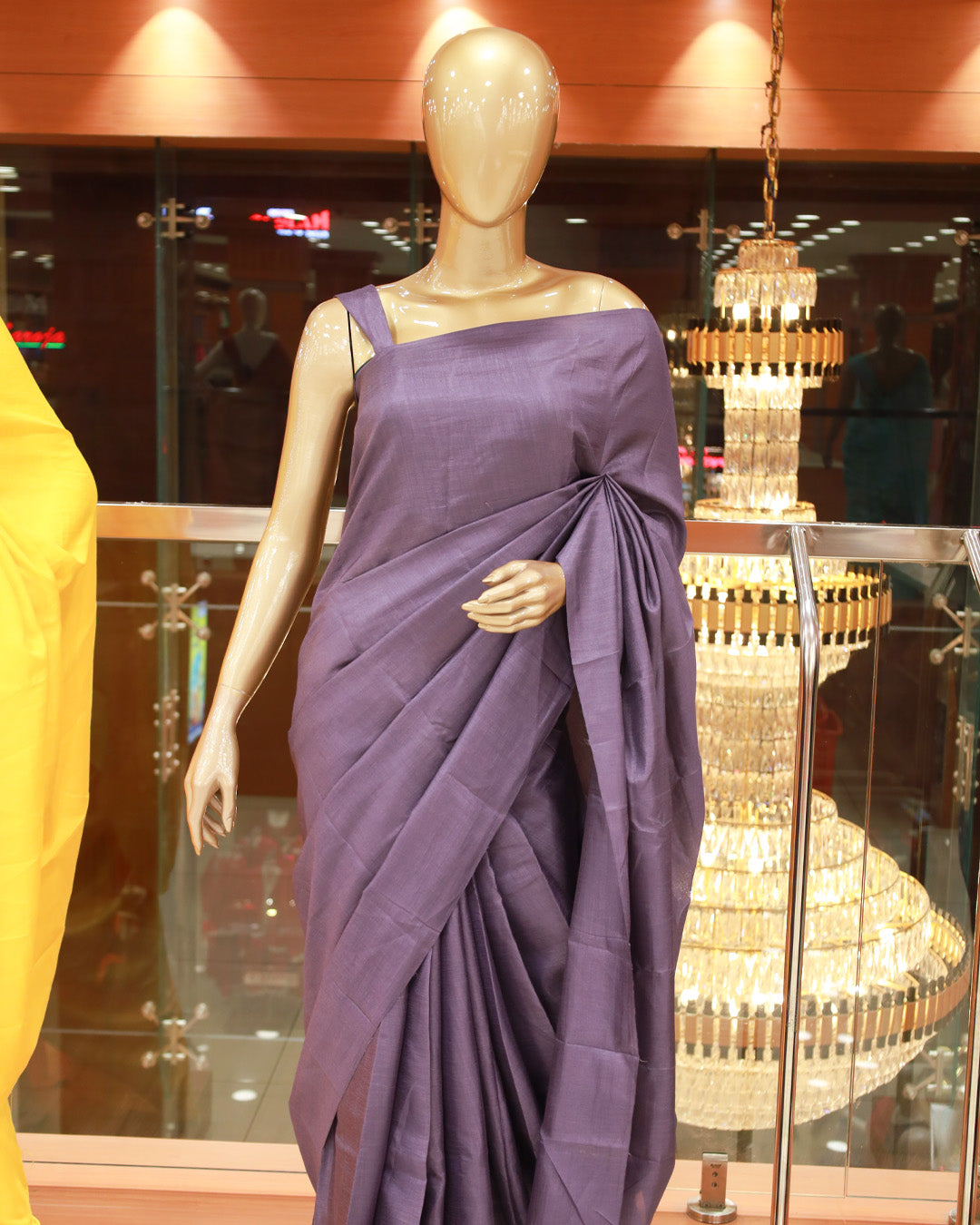 Plain Vichitra Silk Saree - 1134