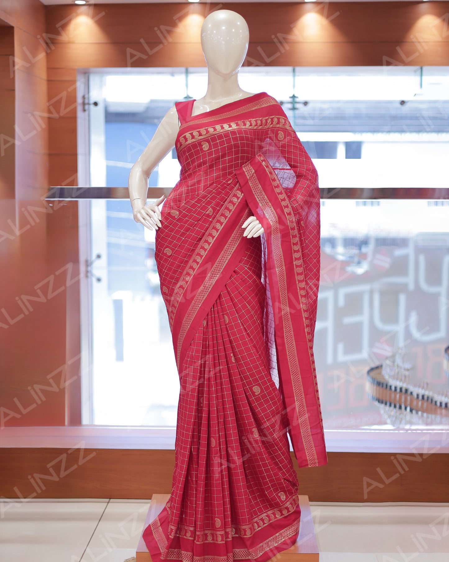 Women's Vichitra Silk Checked Saree with Foil Print Border R587