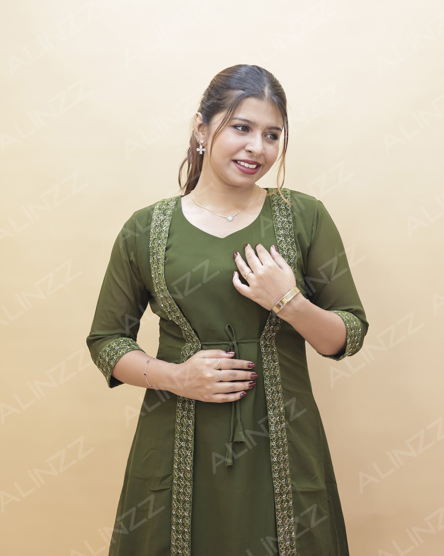 Women's A-line Kurthi with Jacket – R571