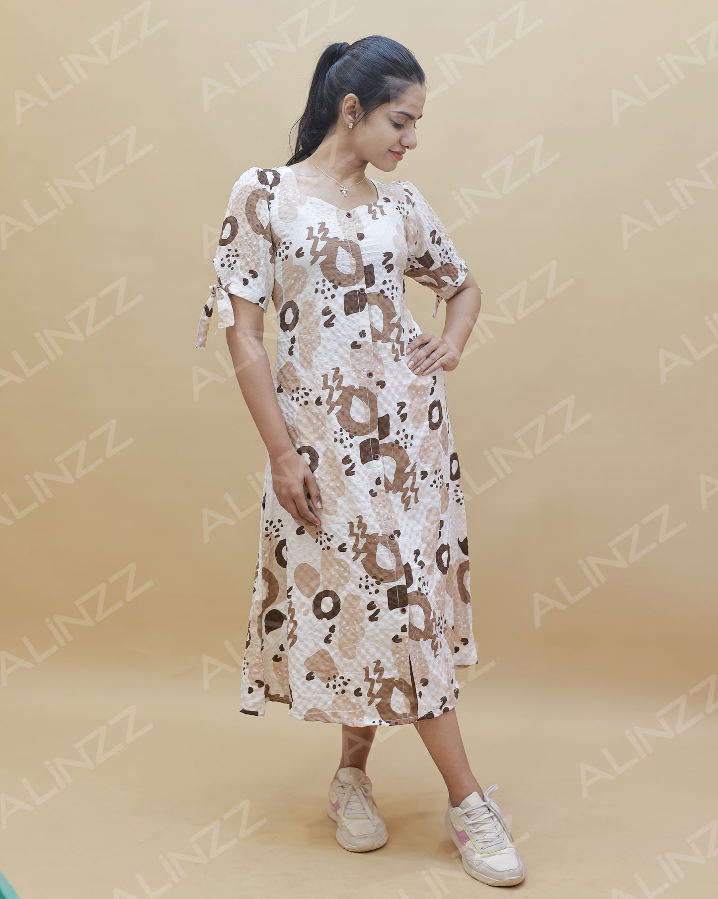 Imported Fabric Textured Design Western Frock – R602