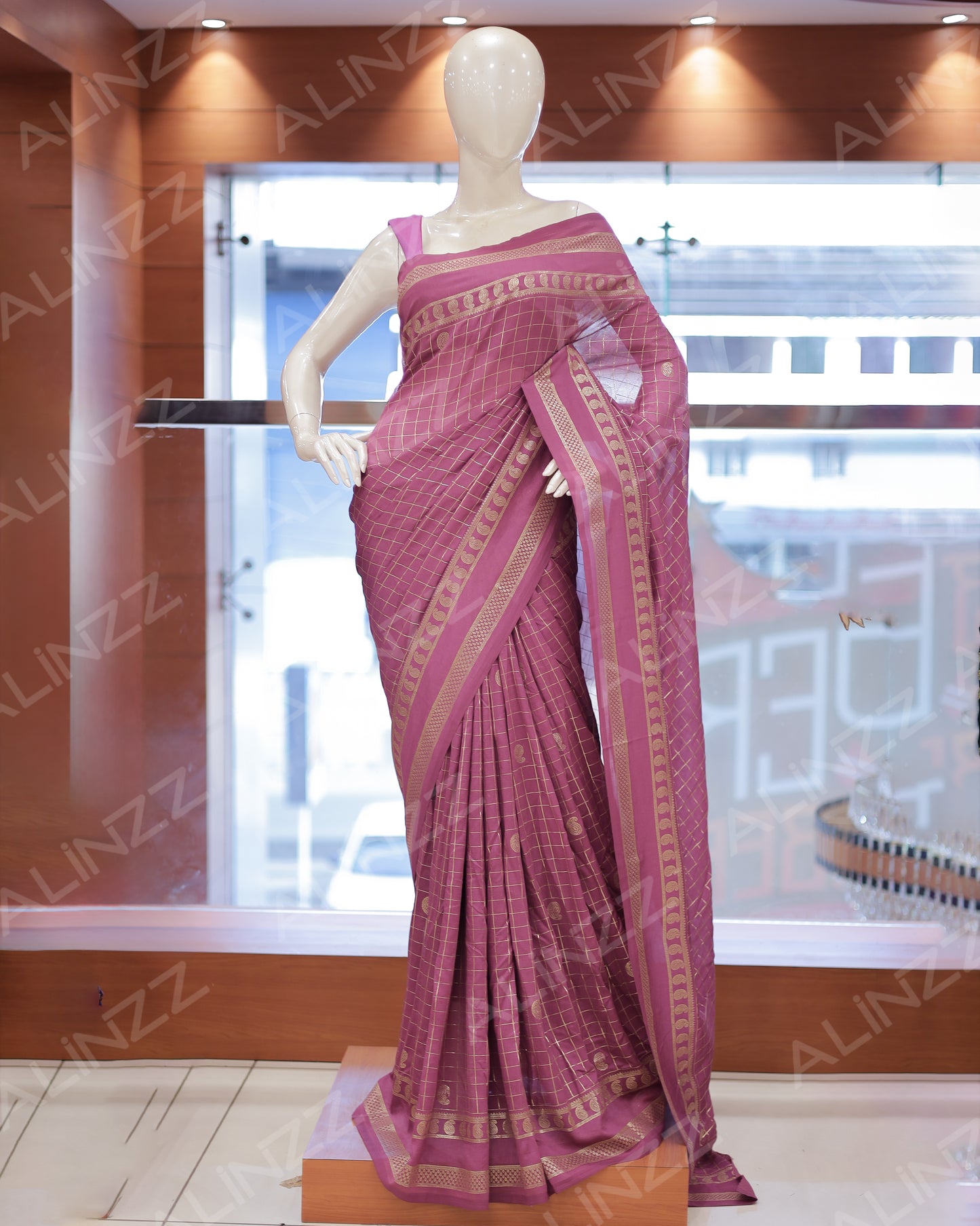 Women's Vichitra Silk Checked Saree with Foil Print Border R587