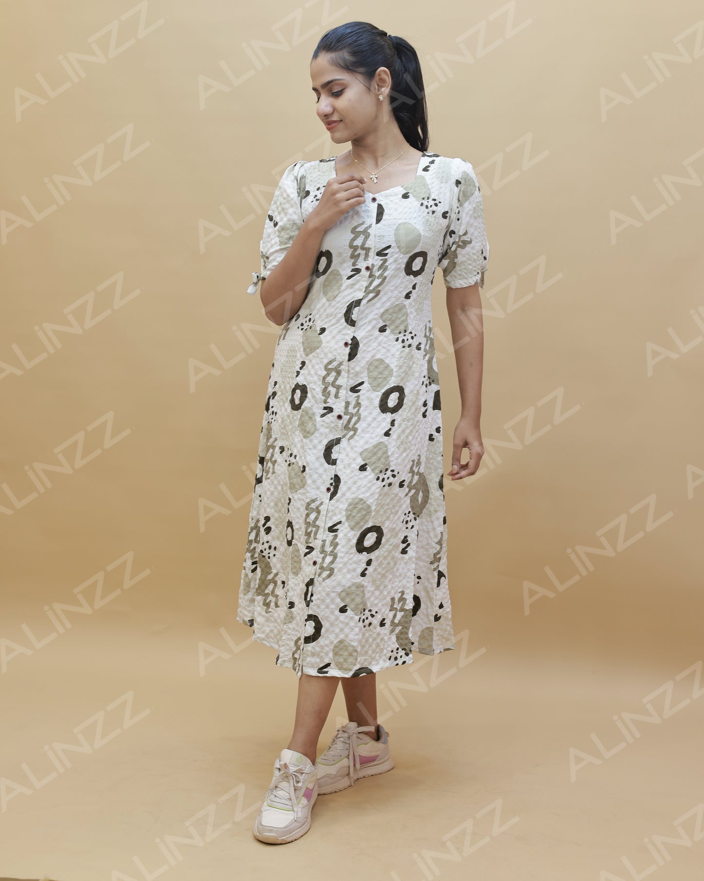 Imported Fabric Textured Design Western Frock – R602