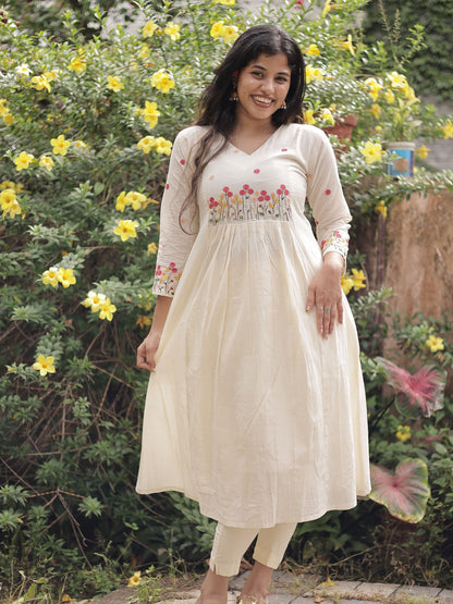 Women's Special Onam 2025 Kurthi - G327