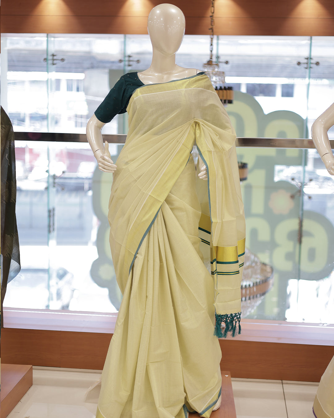 Tissue Kerala Set Saree – Janhvi Kapoor Parem Sundari Movie Look -G353