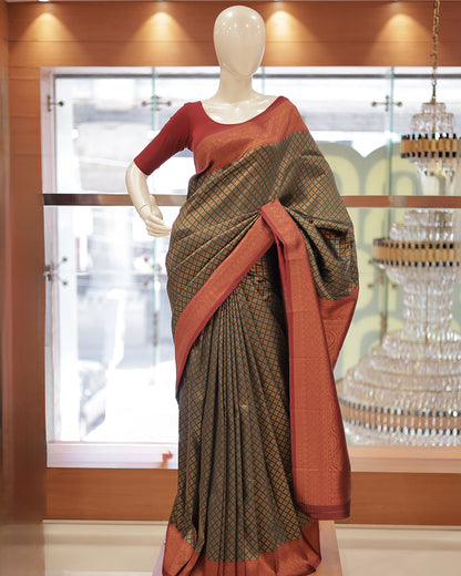 Womens Semi SIlks Brocade Saree -G355