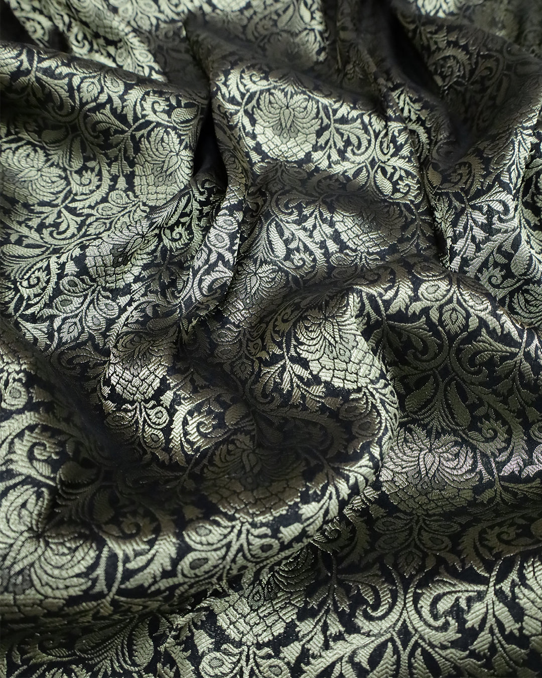 Running Material in Brocade Design-G213