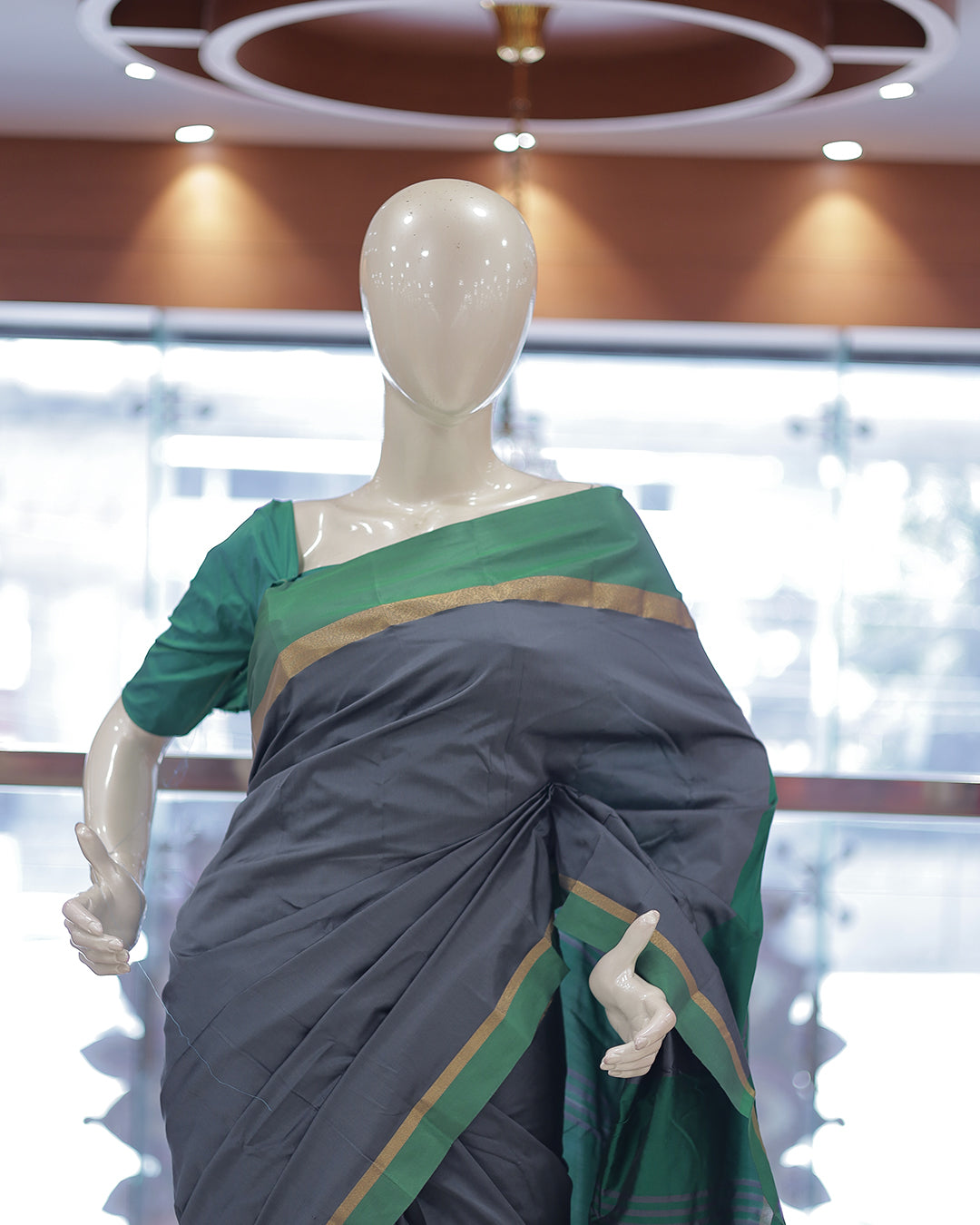 Diwali Special Arani Silk Plain Saree with Contrast Blouse Blouse -D26