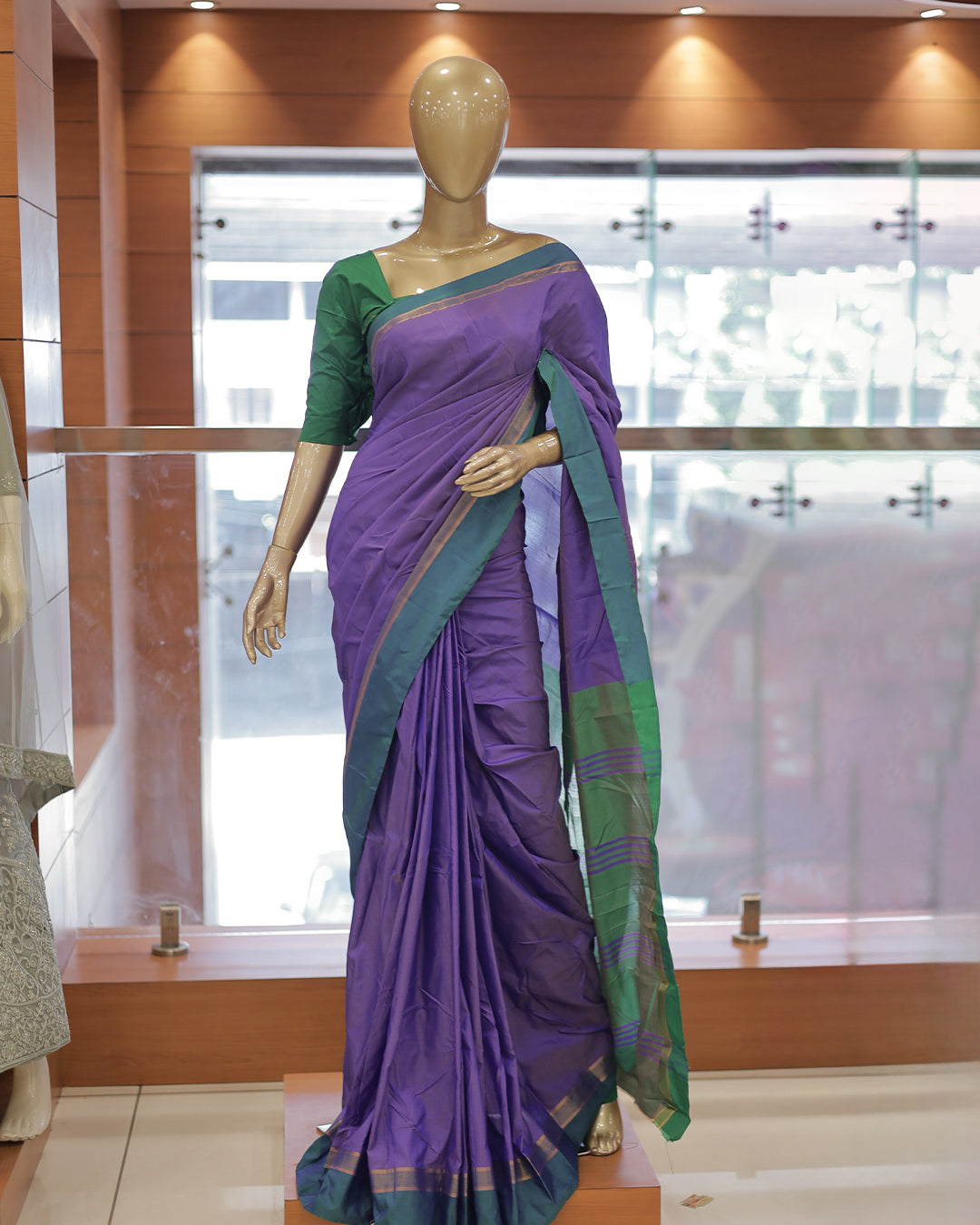 Diwali Special Arani Silk Plain Saree with Contrast Blouse Blouse -D26