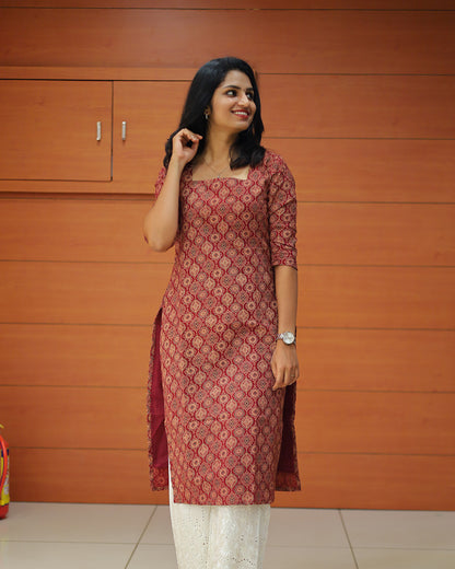 Women's Ajrakh Print Kurti - G222