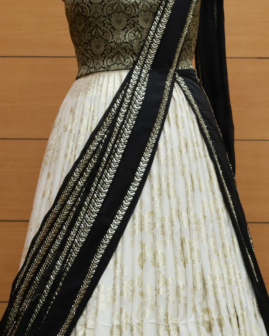 Running Material in Georgette Handwork-G213