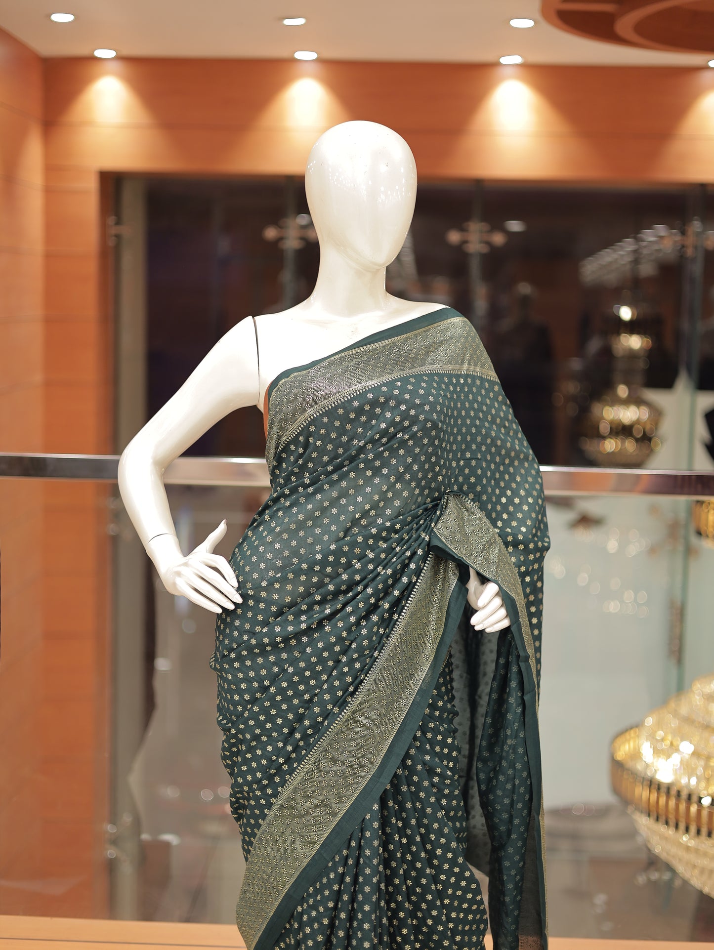 Vichitra Silk Saree with Brocade Border & Butta Design – R588