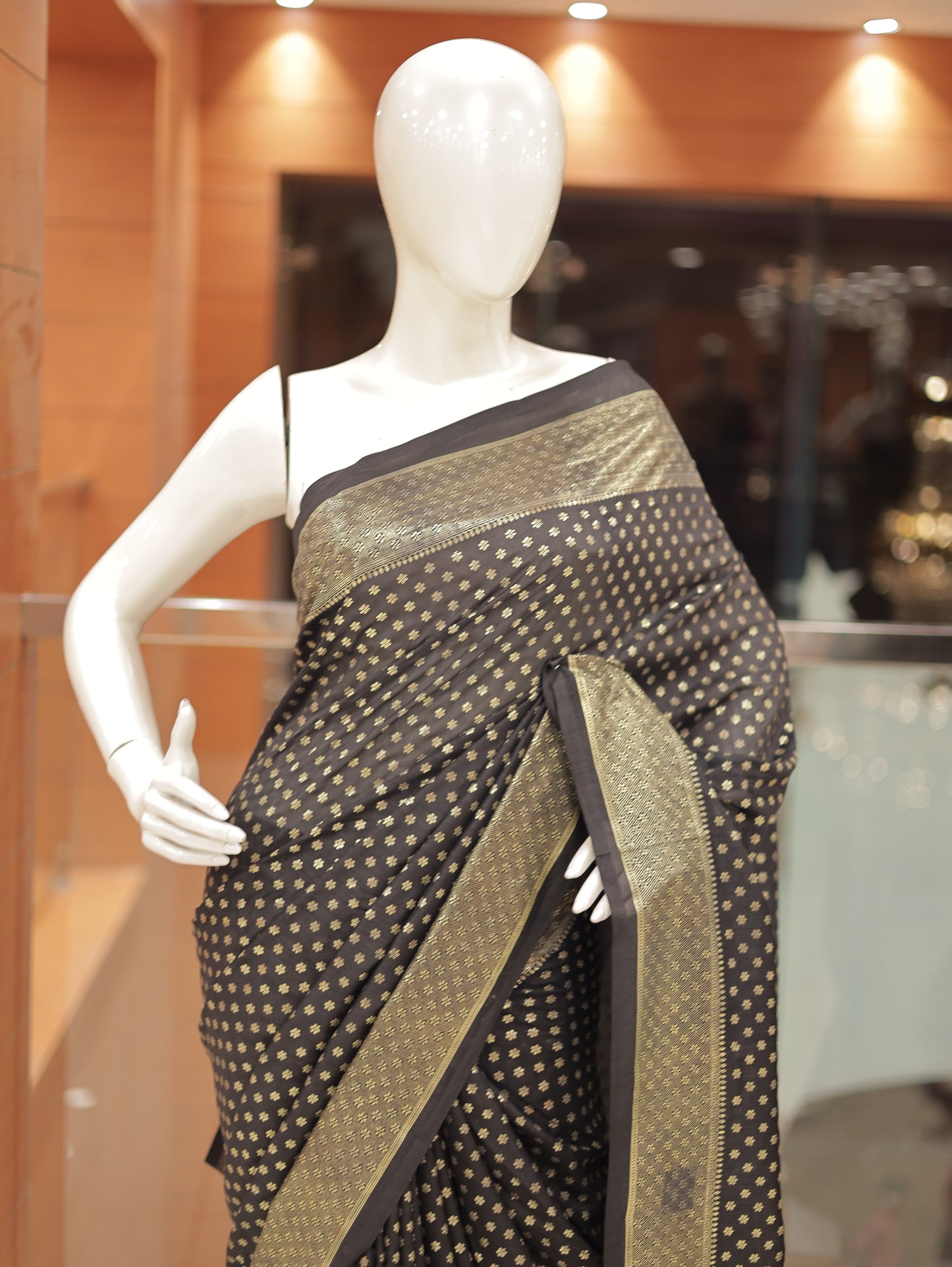 Vichitra Silk Saree with Brocade Border & Butta Design – R588