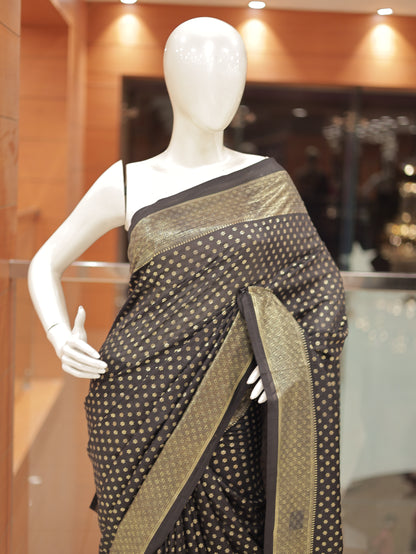 Vichitra Silk Saree with Brocade Border & Butta Design – R588
