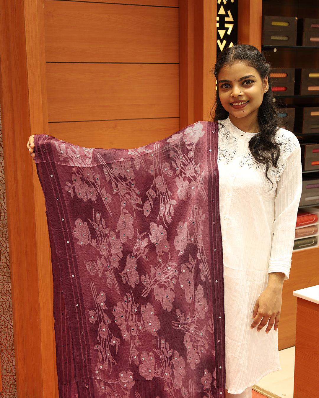 Women's Printed Dupatta with Mirrors